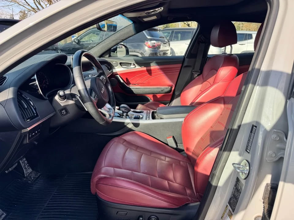 2022 Kia Stinger GT - Image 4 of 5