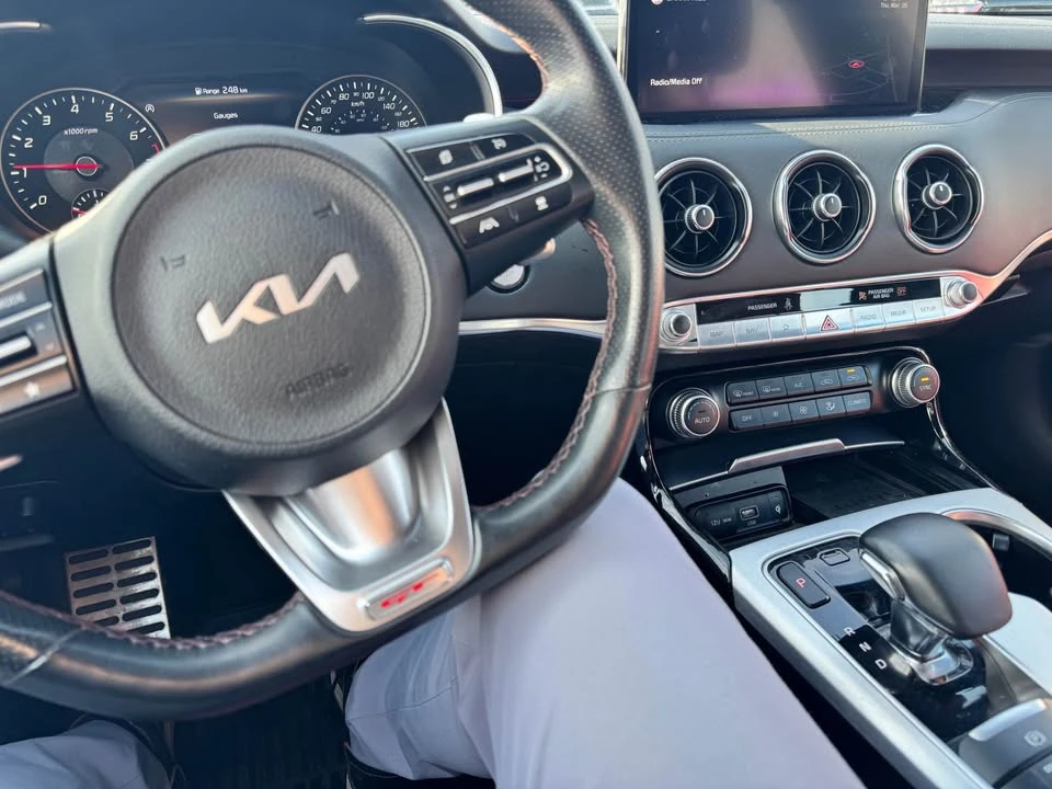 2022 Kia Stinger GT - Image 5 of 5