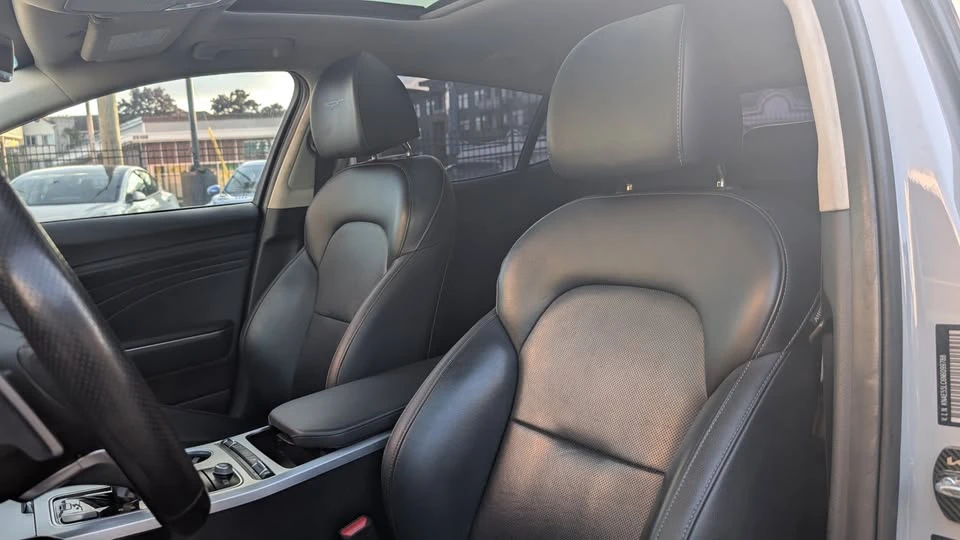 2022 Kia Stinger GT - Image 6 of 12