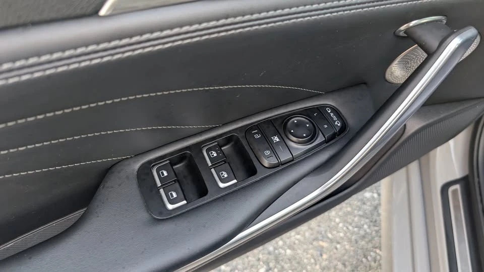 2022 Kia Stinger GT - Image 4 of 12