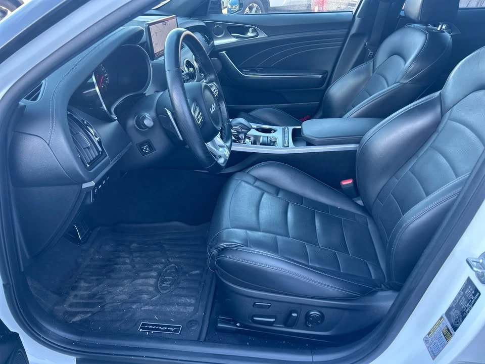 2022 Kia Stinger GT - Image 3 of 18