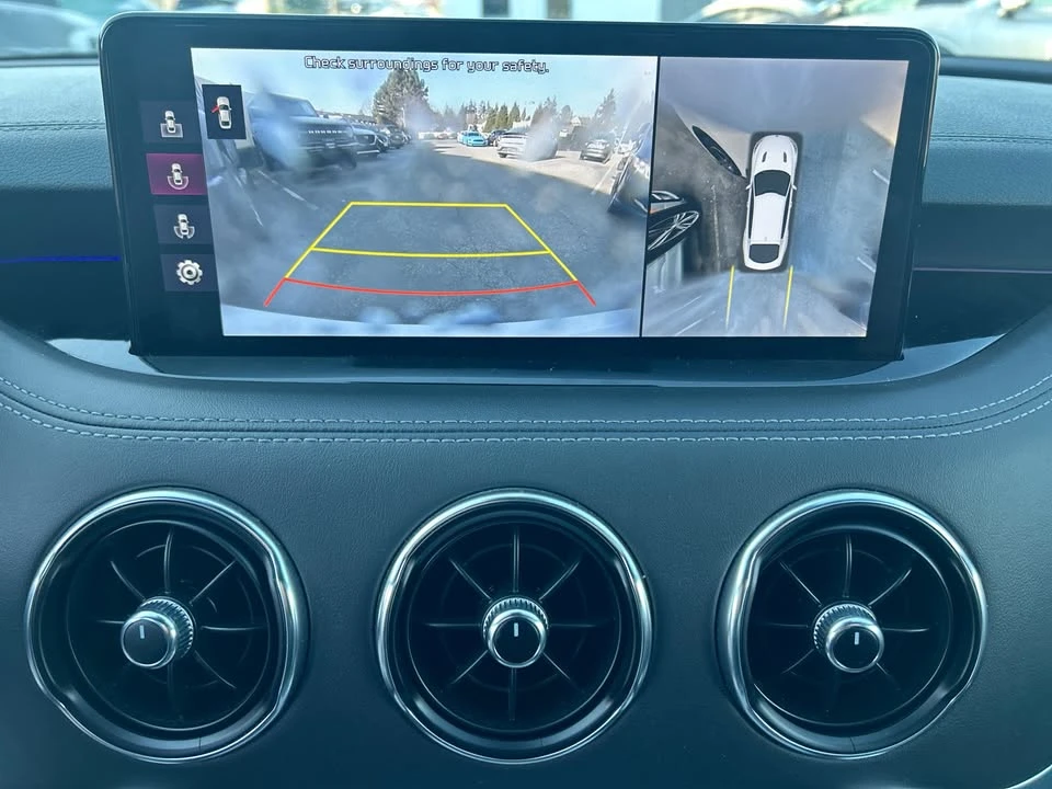 2022 Kia Stinger GT - Image 9 of 18