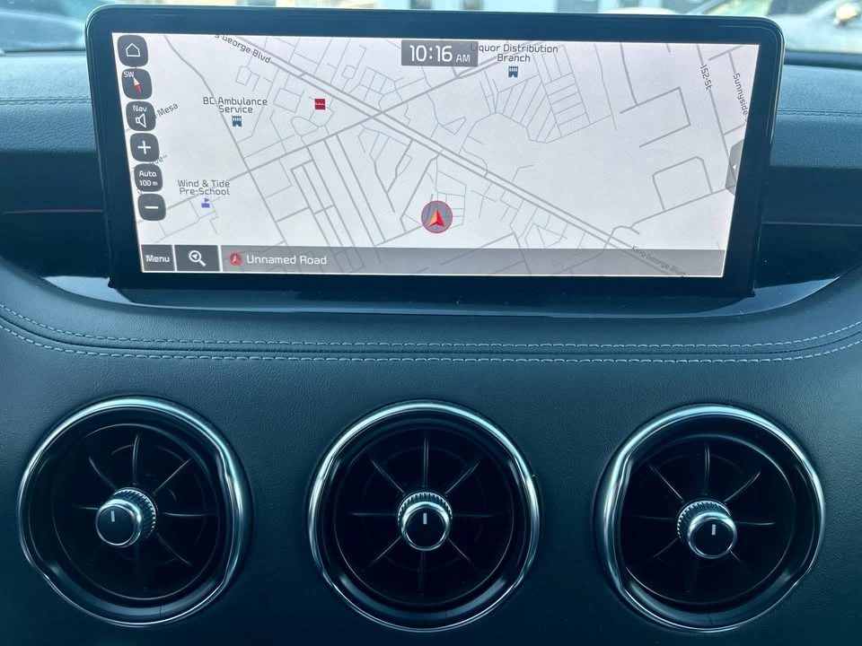 2022 Kia Stinger GT - Image 10 of 18