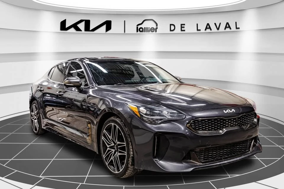 2022 Kia Stinger GT - Image 10 of 20