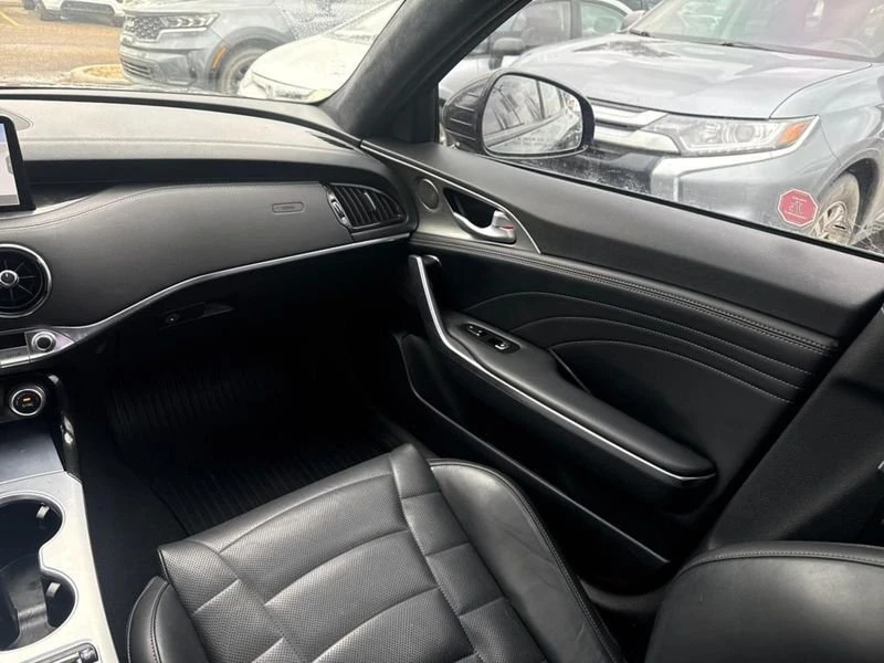 2022 Kia Stinger GT - Image 15 of 20