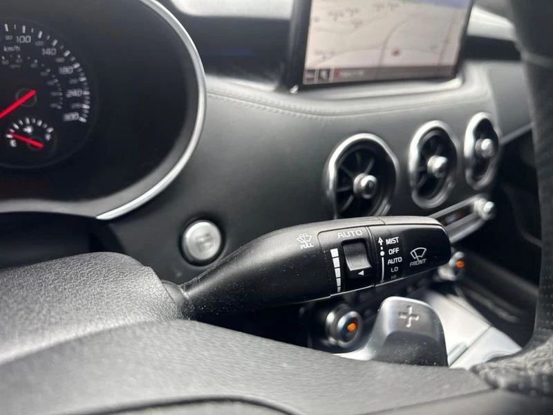 2022 Kia Stinger GT - Image 19 of 20