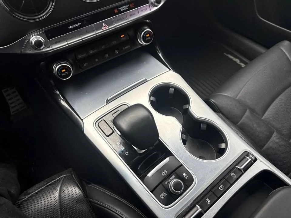2022 Kia Stinger GT - Image 18 of 20