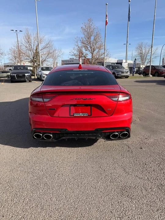 2022 Kia Stinger GT - Image 4 of 16