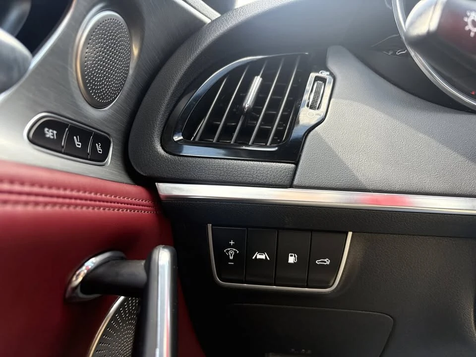 2022 Kia Stinger GT - Image 4 of 20