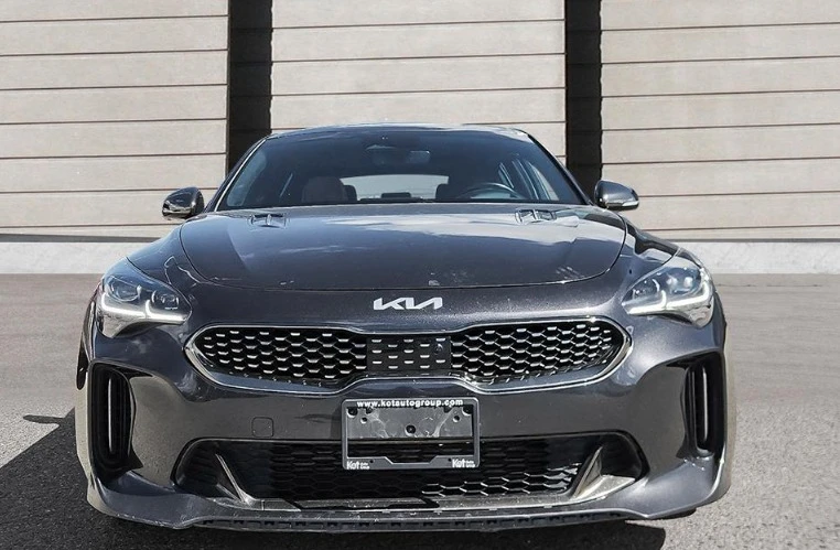 2022 Kia Stinger GT - Image 4 of 9