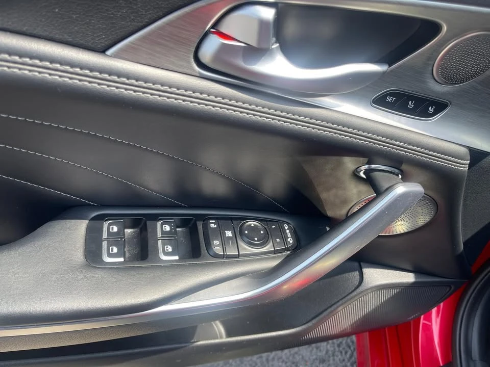 2022 Kia Stinger GT - Image 15 of 20