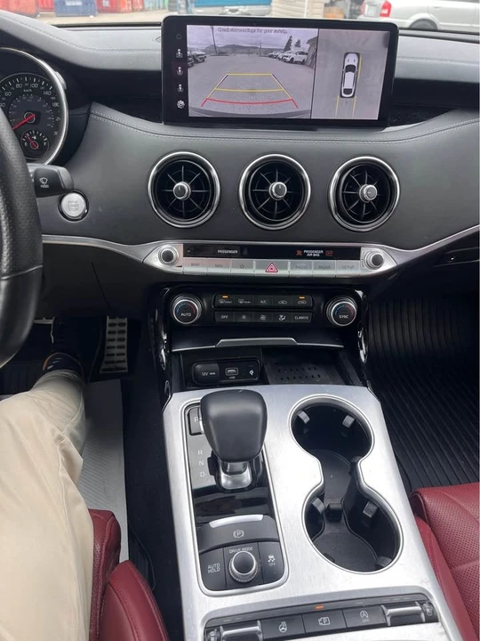 2022 Kia Stinger GT - Image 9 of 9
