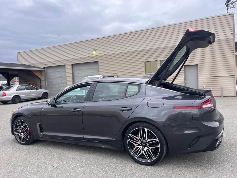 2022 Kia Stinger GT - Image 3 of 9