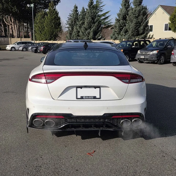 2022 Kia Stinger GT - Image 4 of 15