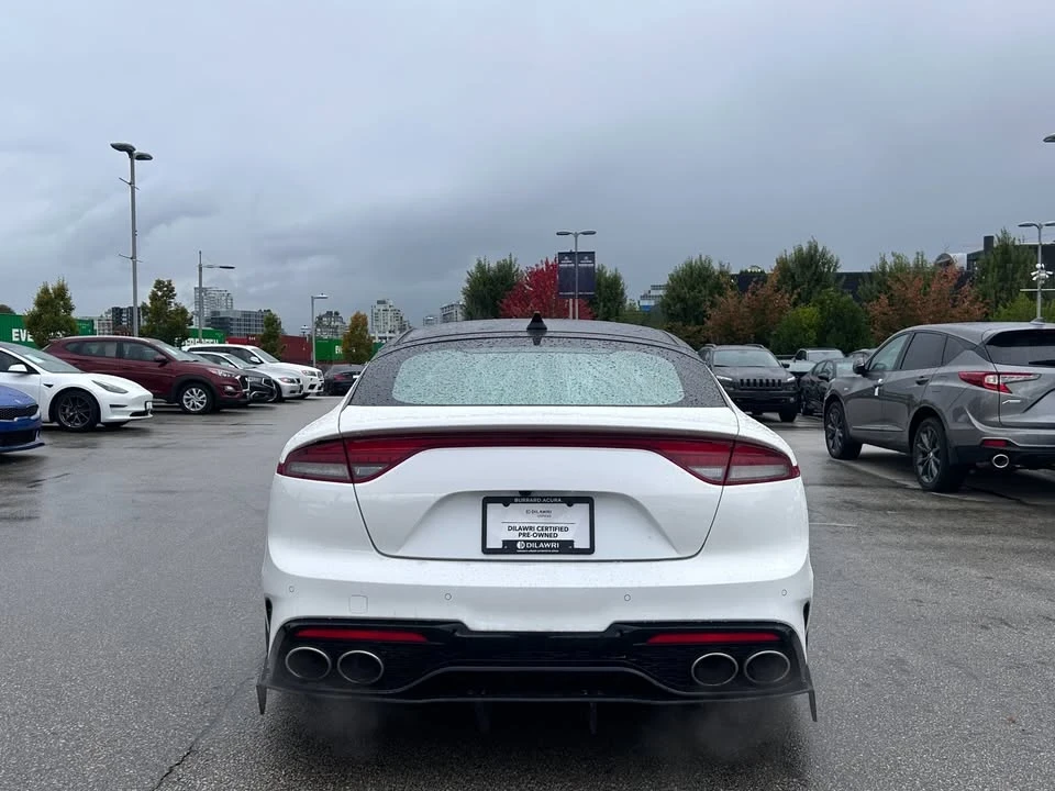 2022 Kia Stinger GT - Image 5 of 17