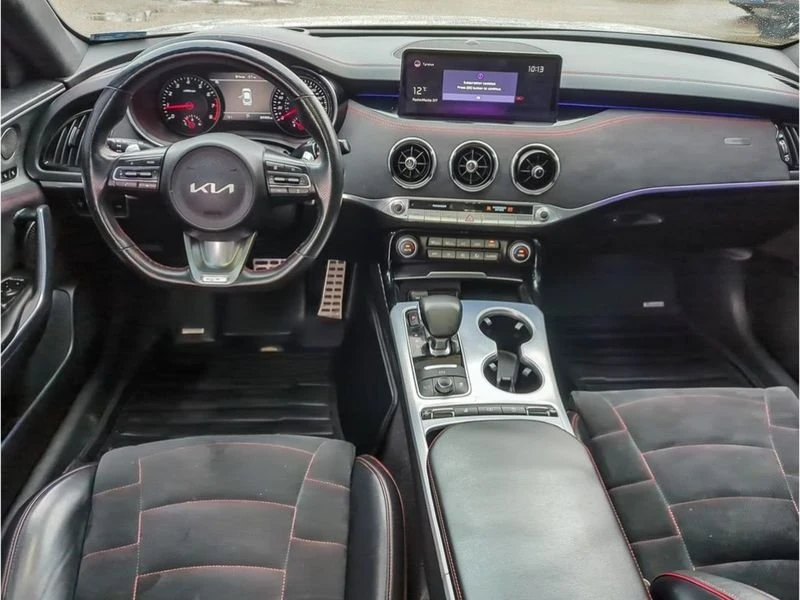 2022 Kia Stinger GT - Image 17 of 20