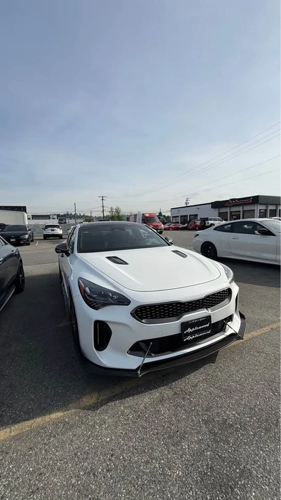 2022 Kia Stinger GT - Image 5 of 6
