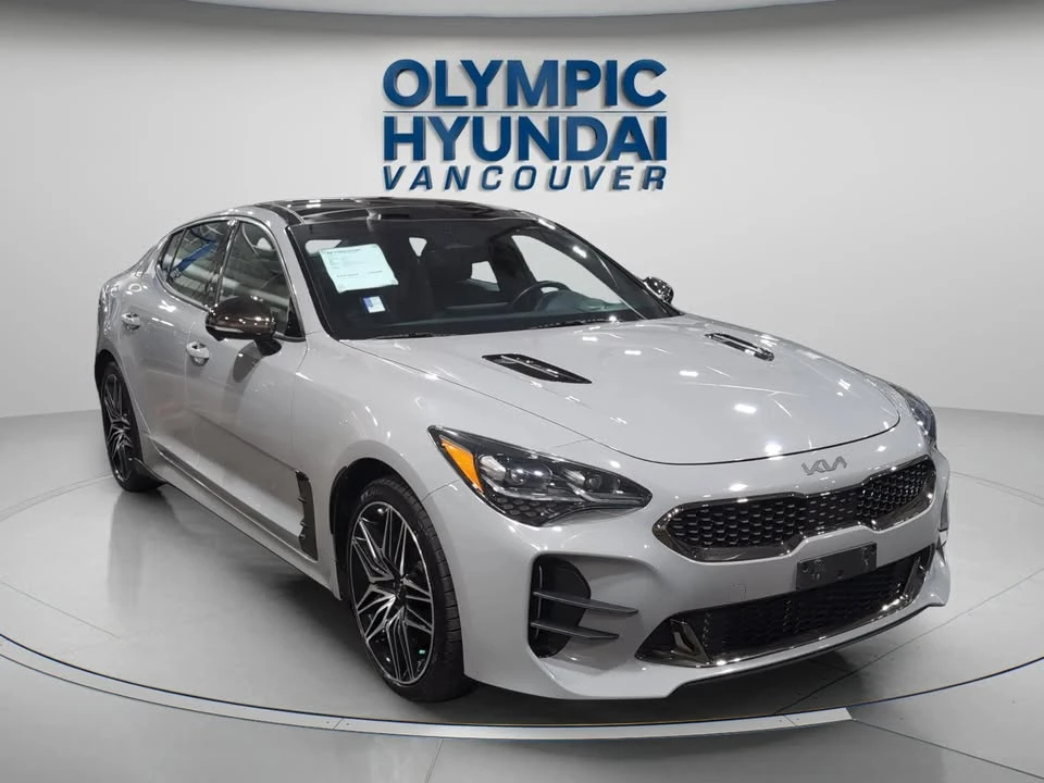 2022 Kia Stinger GT - Image 12 of 20