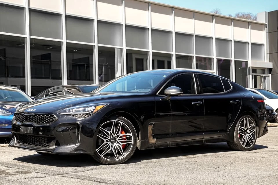 2022 Kia Stinger GT - Image 2 of 18