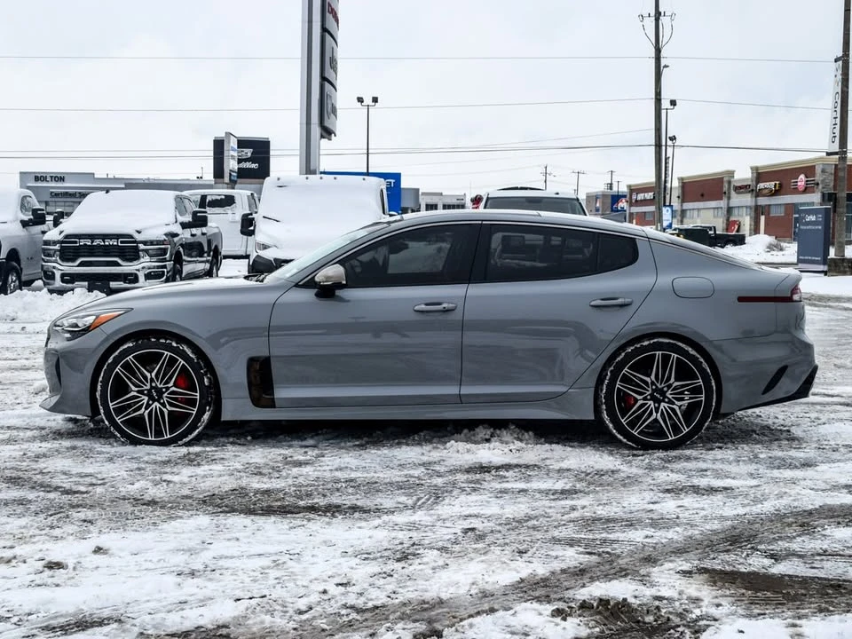 2022 Kia Stinger GT - Image 8 of 20