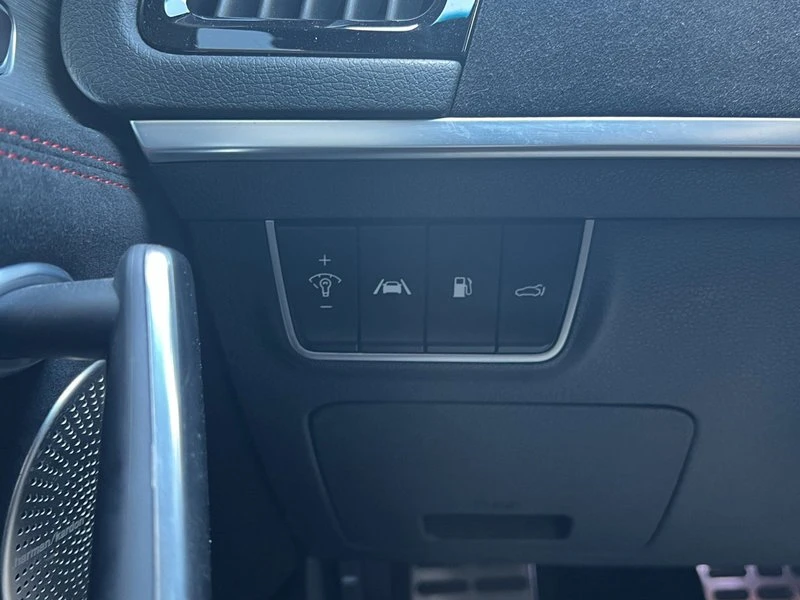 2022 Kia Stinger GT - Image 18 of 18