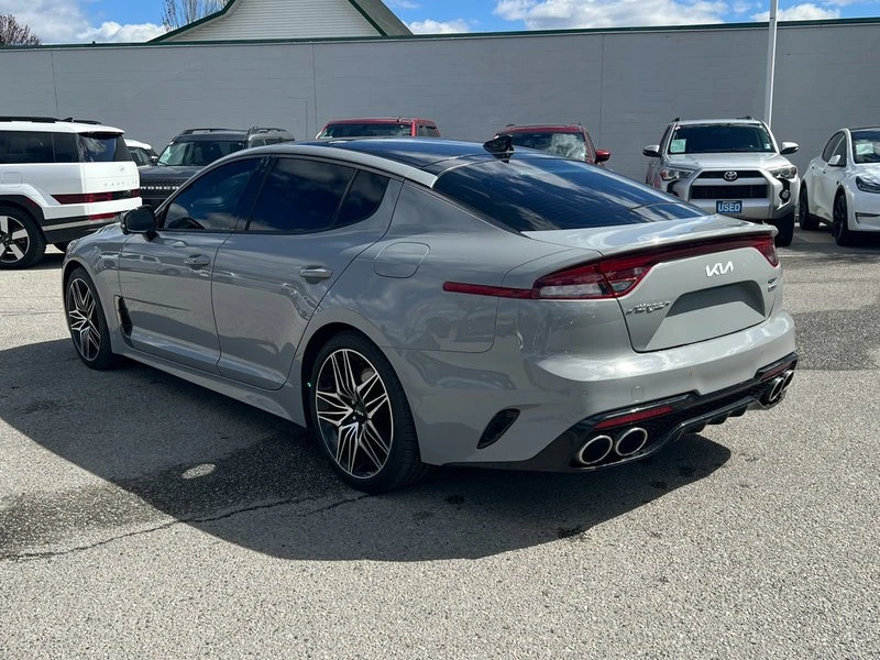 2022 Kia Stinger GT - Image 6 of 18