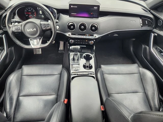 2022 Kia Stinger - Image 8 of 20