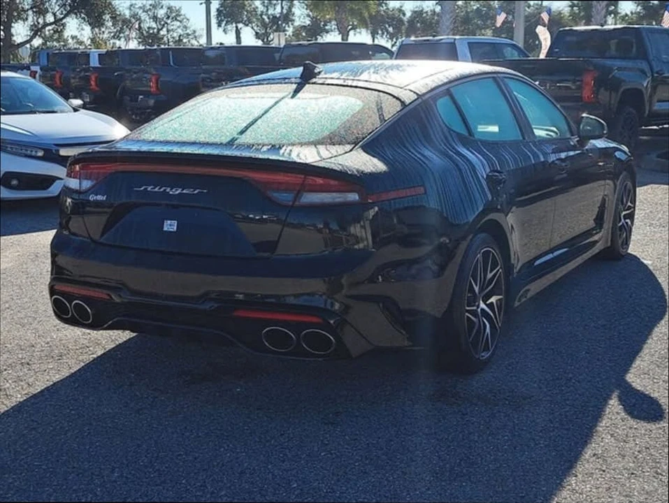 2022 Kia Stinger - Image 2 of 19