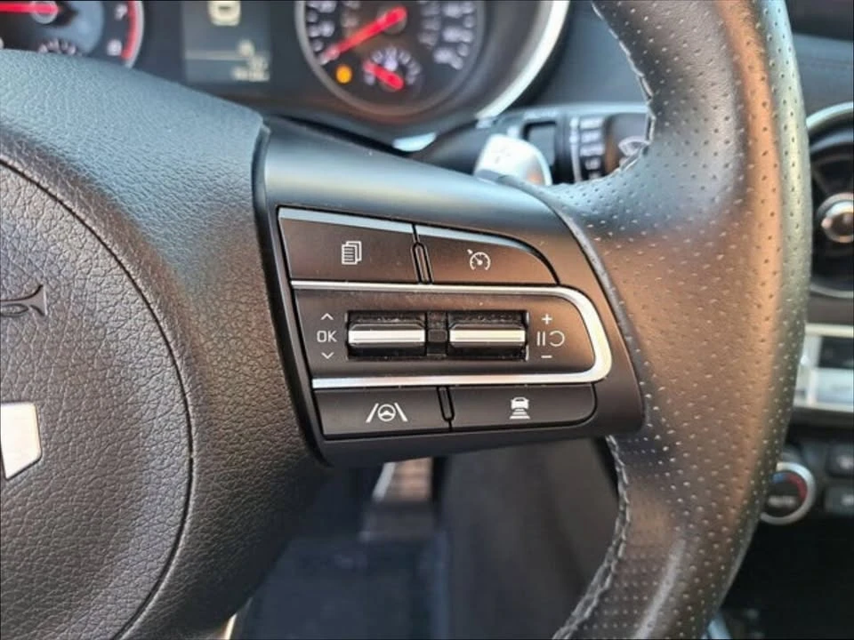 2022 Kia Stinger - Image 19 of 19