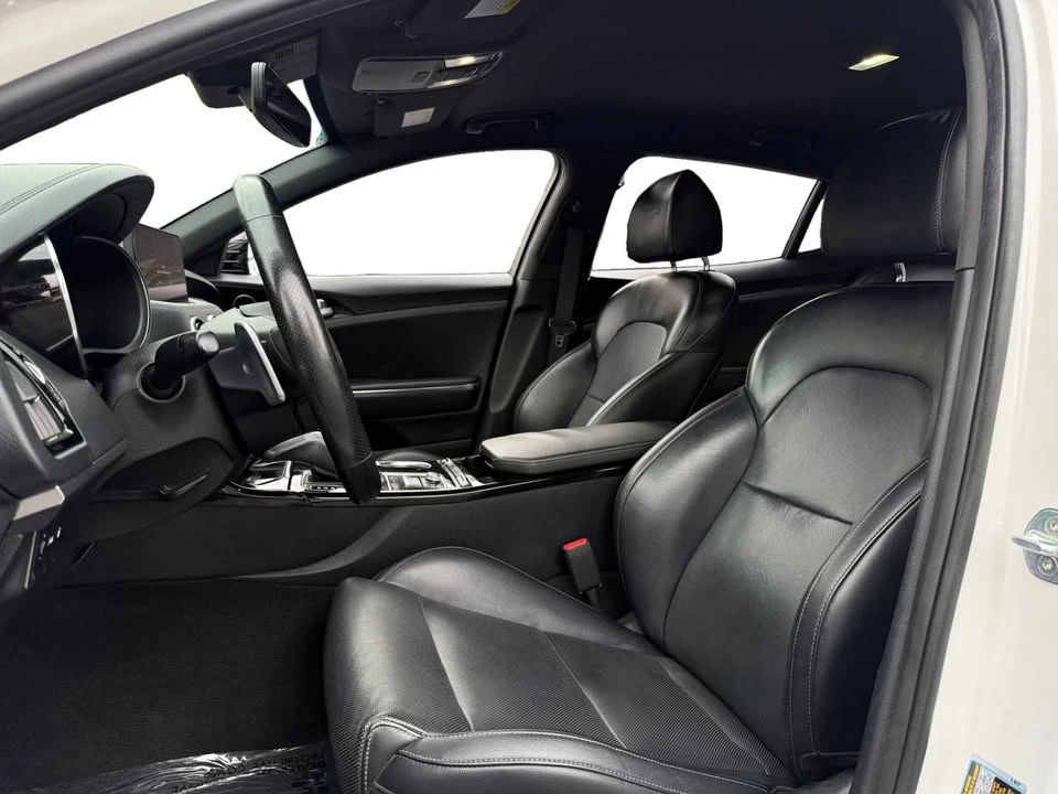 2022 Kia Stinger GT - Image 9 of 20