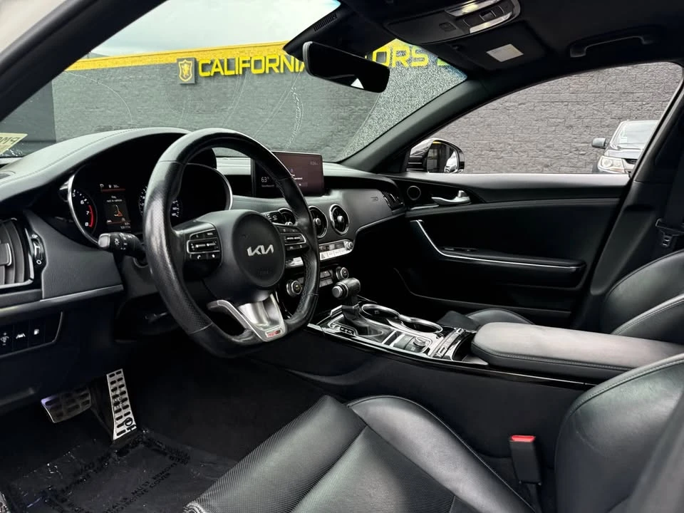 2022 Kia Stinger GT - Image 15 of 20