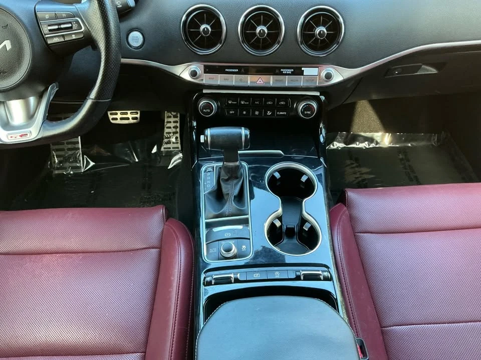 2022 Kia Stinger - Image 11 of 20