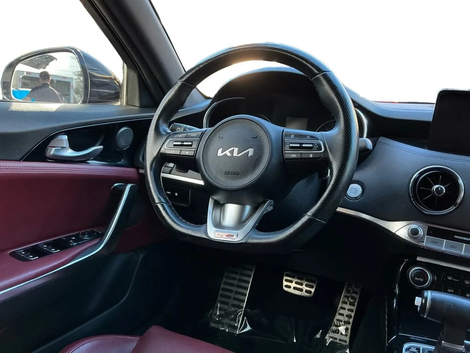 2022 Kia Stinger - Image 12 of 20