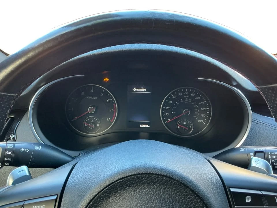 2022 Kia Stinger - Image 13 of 20