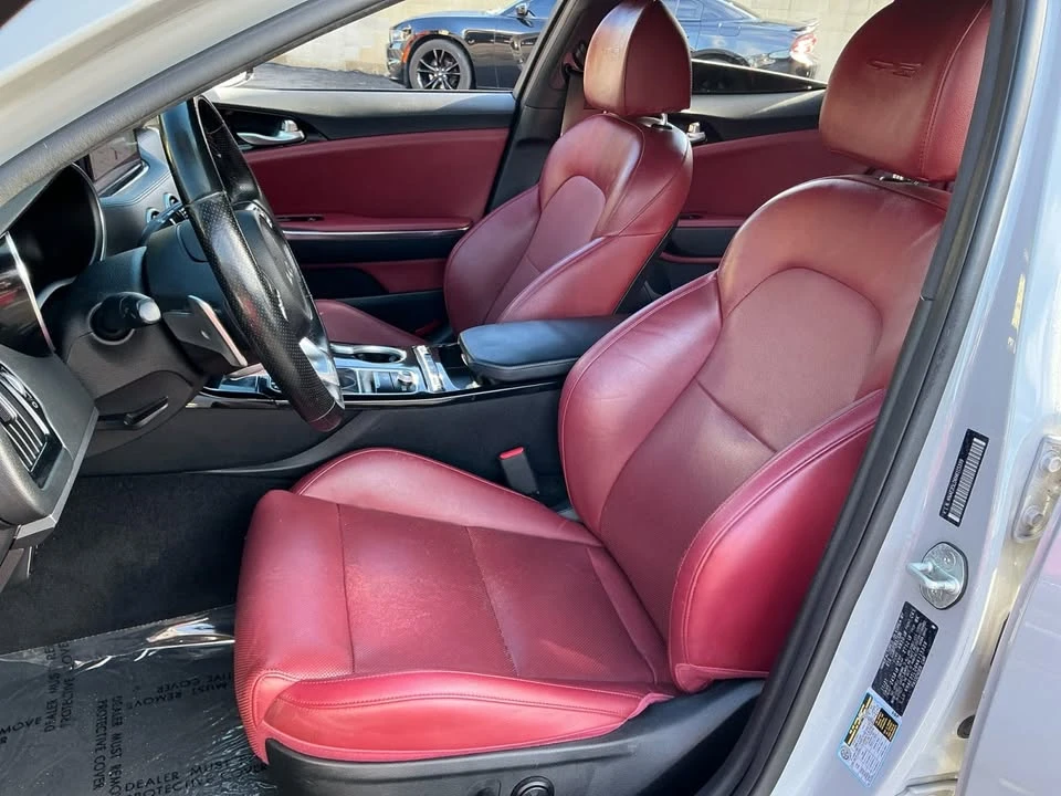 2022 Kia Stinger - Image 19 of 20