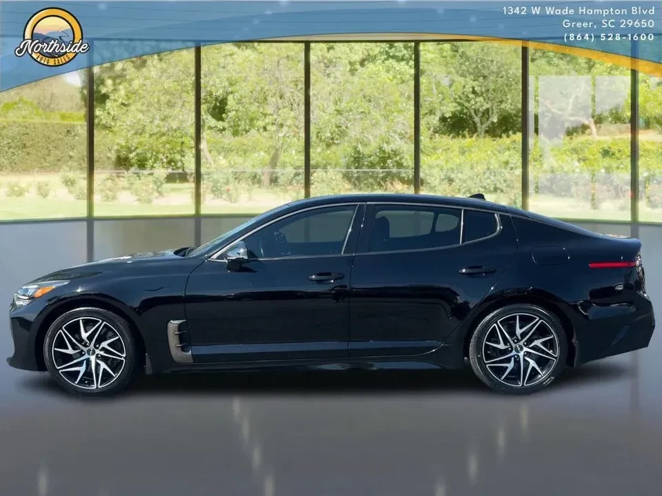 2022 Kia Stinger - Image 19 of 20