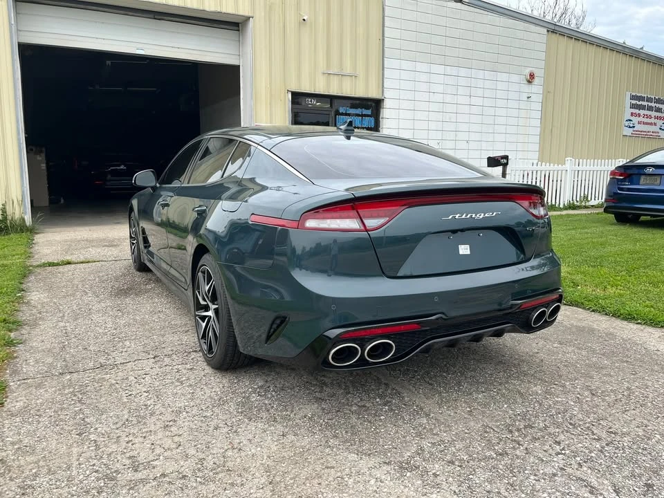 2022 Kia Stinger - Image 5 of 17