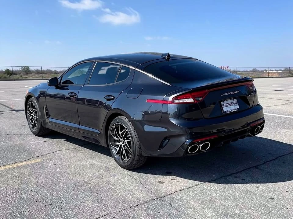 2022 Kia Stinger - Image 5 of 20