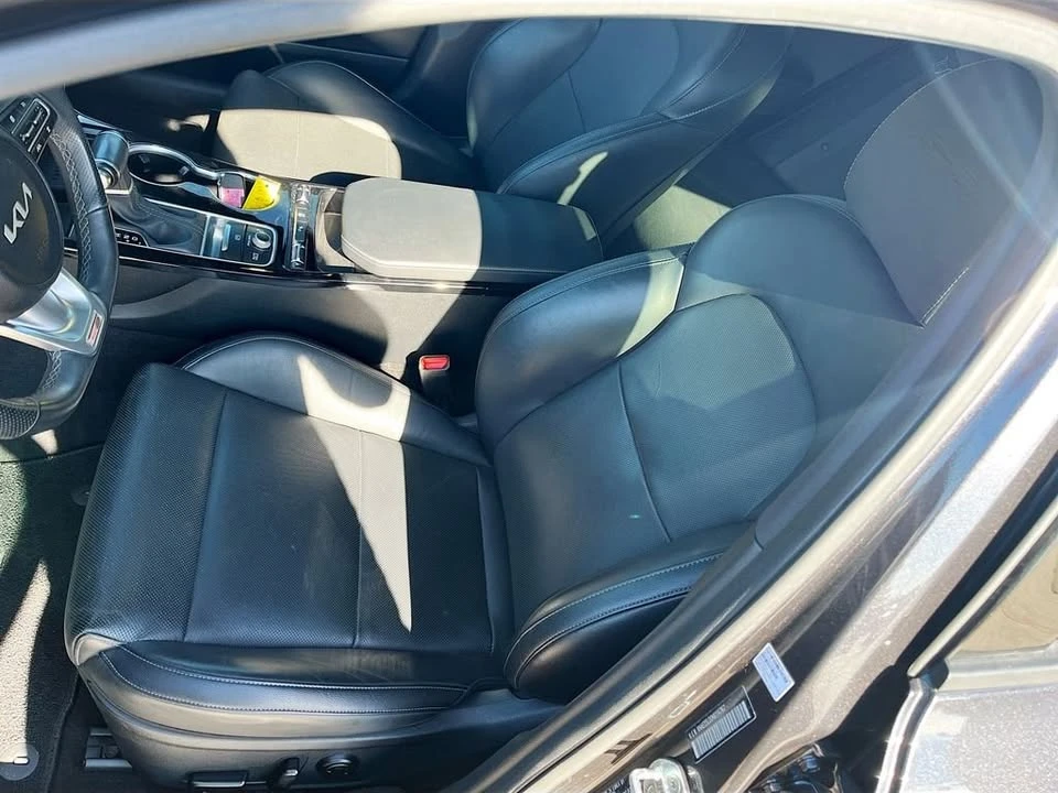 2022 Kia Stinger - Image 19 of 20