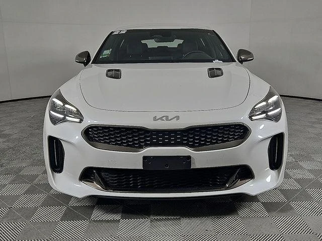 2022 Kia Stinger - Image 2 of 14