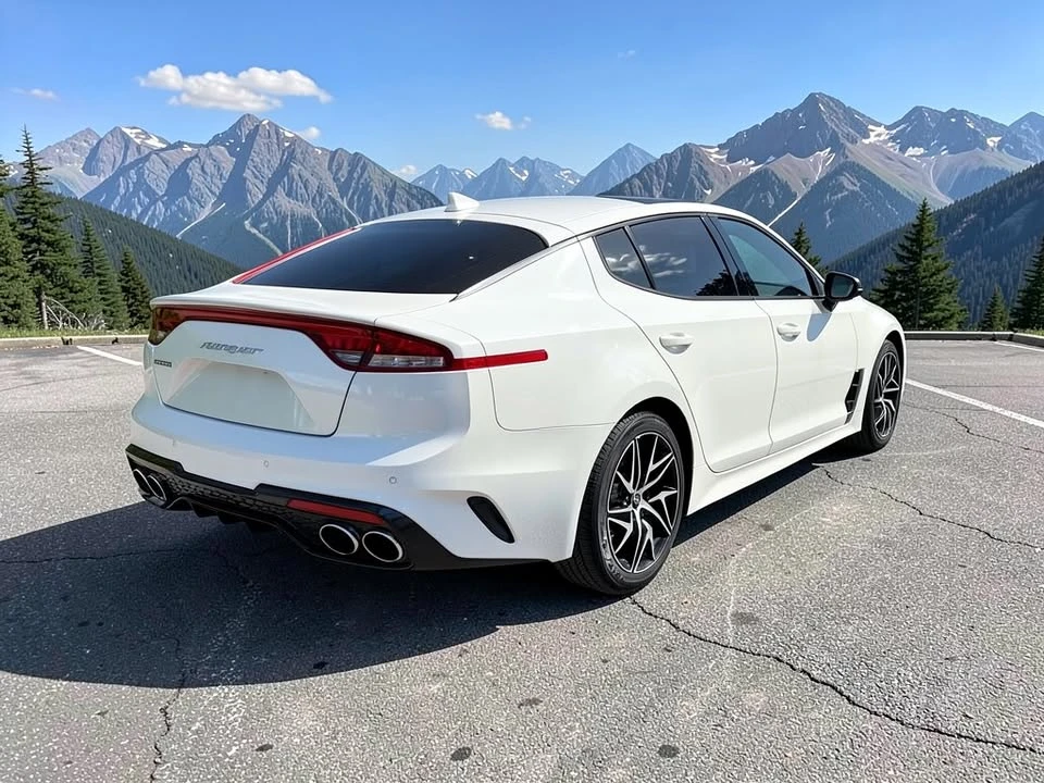 2022 Kia Stinger - Image 7 of 20