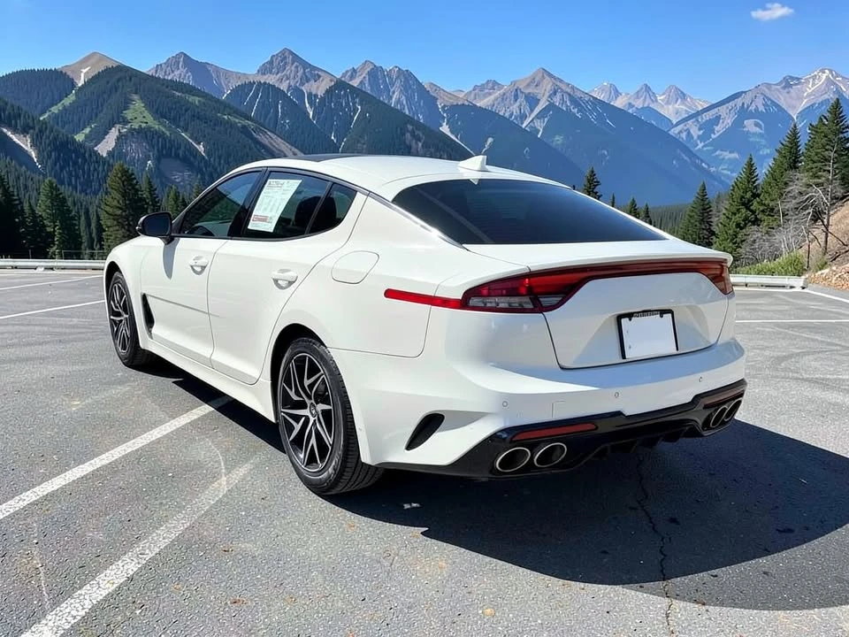 2022 Kia Stinger - Image 5 of 20
