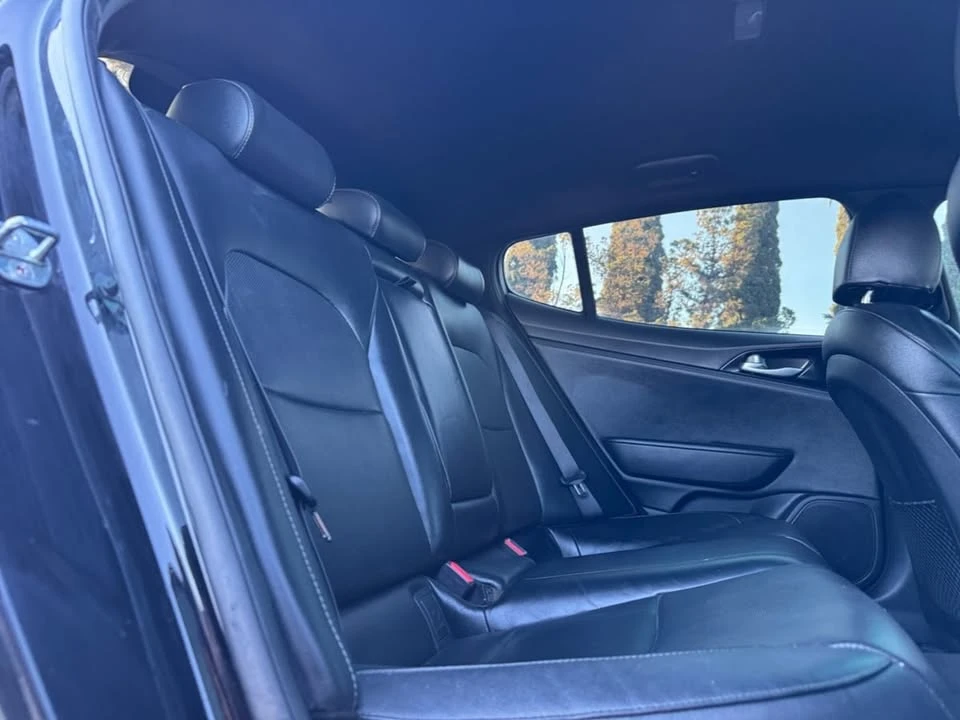 2022 Kia Stinger - Image 17 of 20