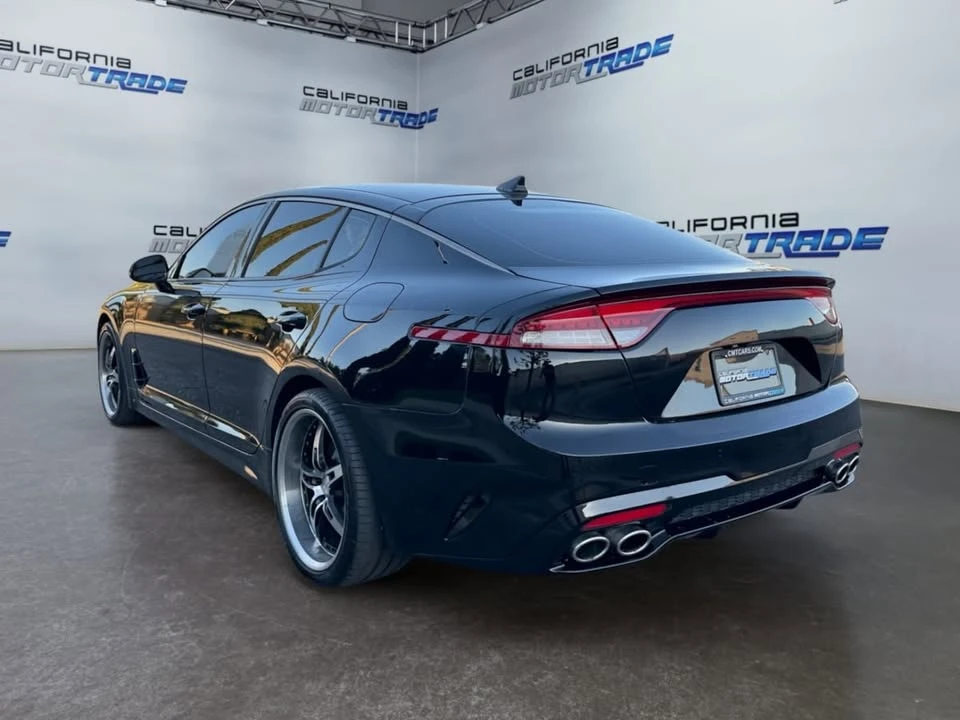 2022 Kia Stinger - Image 7 of 20