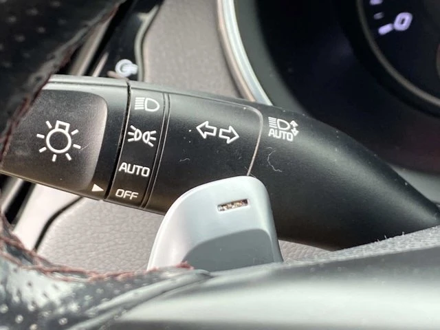 2022 Kia Stinger - Image 17 of 20
