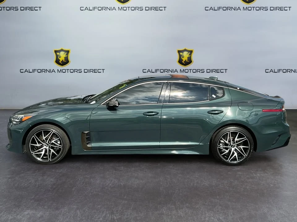 2022 Kia Stinger - Image 2 of 20