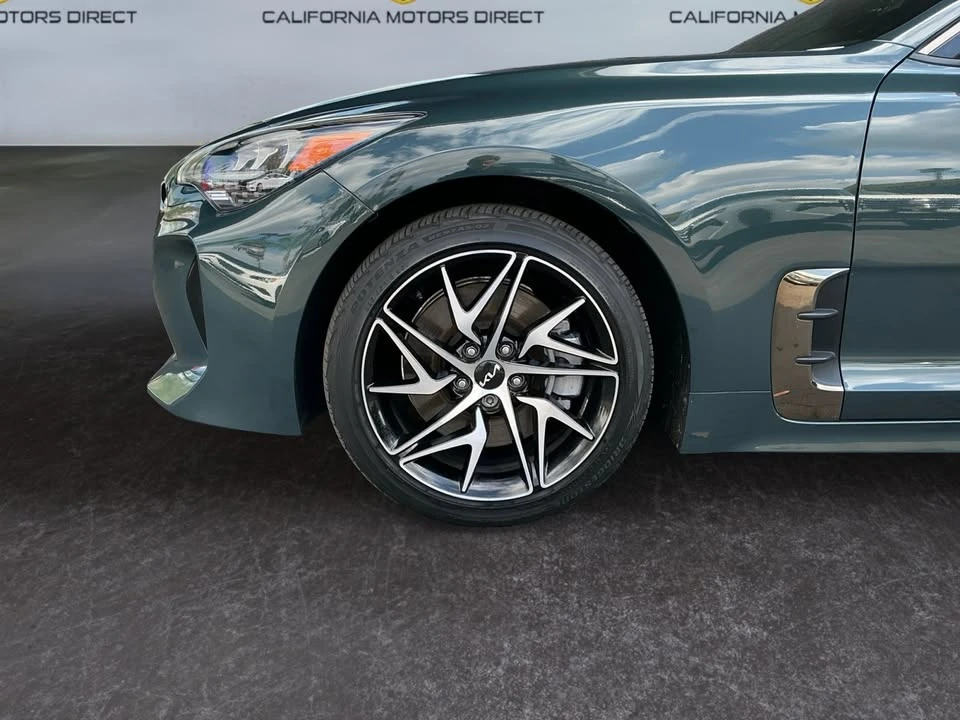 2022 Kia Stinger - Image 14 of 20