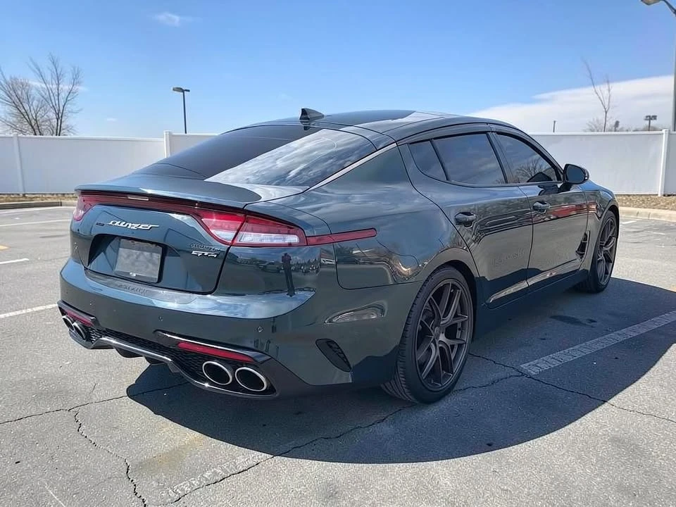 2022 Kia Stinger - Image 7 of 13