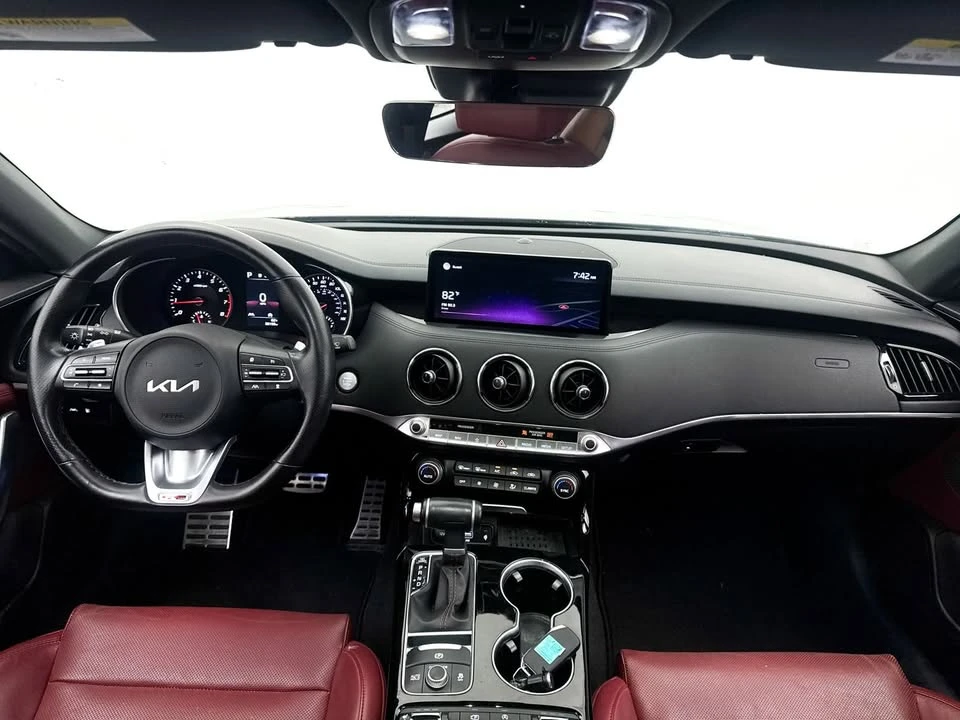 2022 Kia Stinger GT - Image 5 of 6
