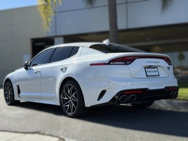 2022 Kia Stinger - Image 2 of 16